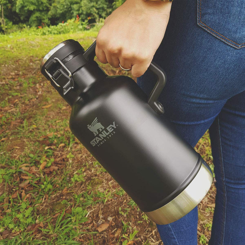 Growler Térmico Classic Stanley Matte Black | 1.9L